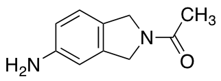 1-(5-amino-2,3-dihydro-1H-isoindol-2-yl)ethan-1-one